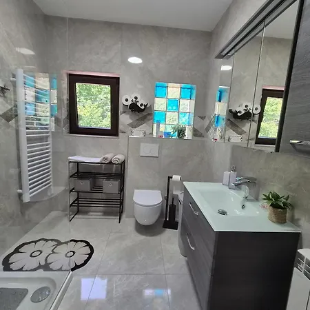 Apartmaji I&e 公寓 *