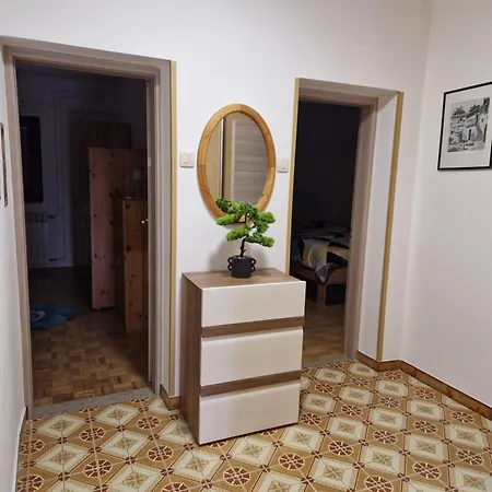 Apartmaji I&e *